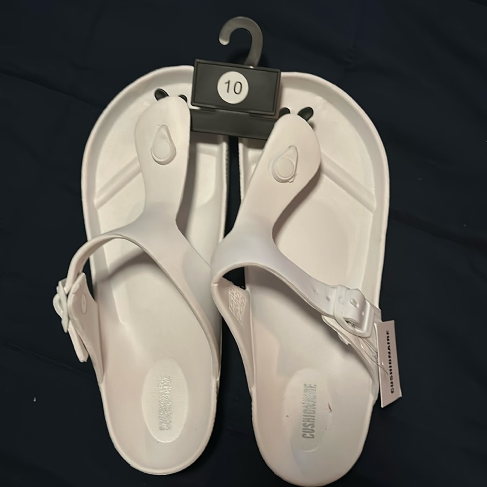 Brand new Cushionair flip flops